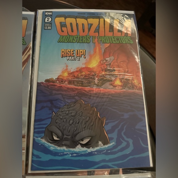 Godzilla Monster Comics Collection - Black, Red, Green Covers - Picture 5 of 8